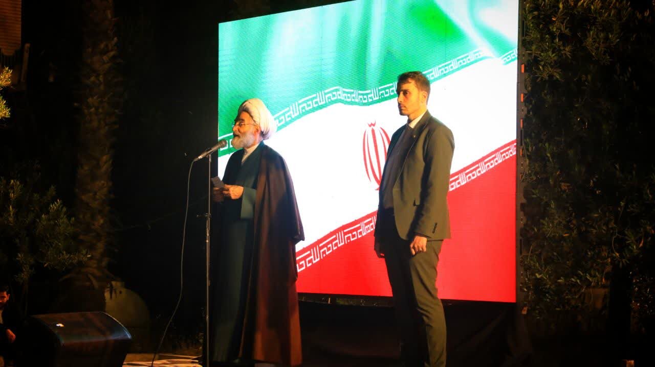 مسئولان پیگیر مشکلات معیشتی و برخورد با مفسدان اقتصادی باشند