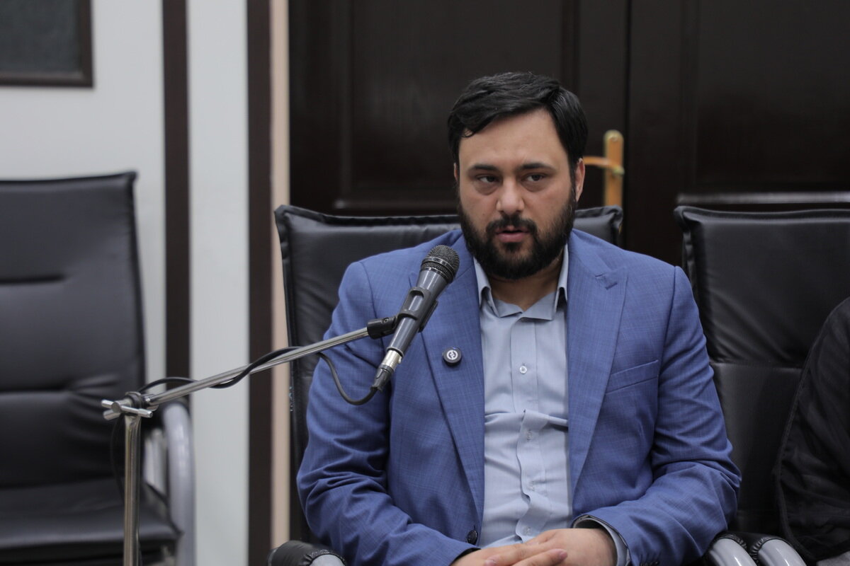 رسانه‌ها پایگاه توحیدی خود را در برابر تحریف‌ها حفظ کنند