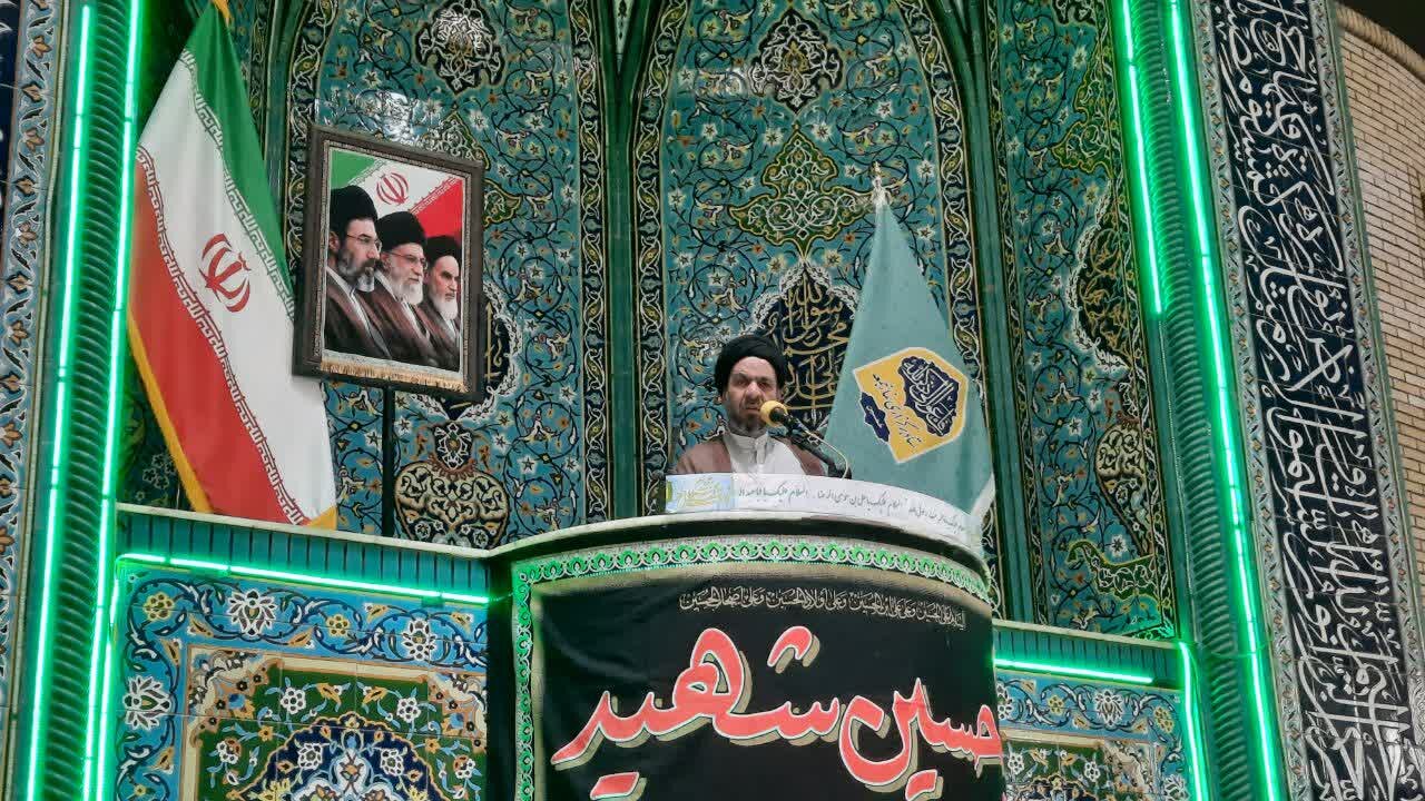 حضور حماسی ملت، توطئه‌های تفرقه‌افکنانه دشمن را ناکام گذاشت