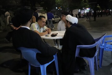 تصاویر/ استمرار فعالیت قرارگاه خدمت رسانی مدرسه علمیه قرآنی قائد شهید امام خامنه‌ای ارومیه