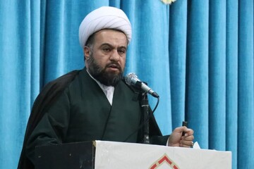 ملت ایران با تبعیت از ولایت در برابر هر تهدیدی ایستادگی می کند