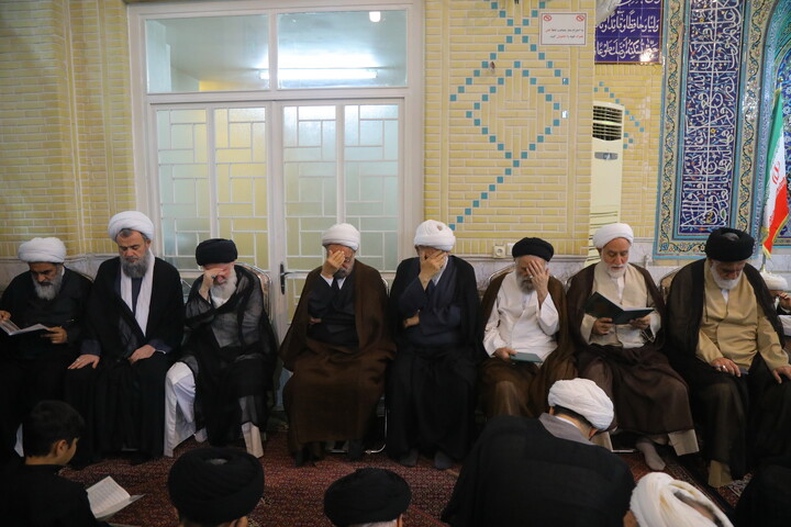 تصاویر /مراسم ترحیم مرحوم آیت الله حاج شیخ عباس تصاویر / مراسم ترحیم مرحوم حجت الاسلام والمسلمین عباس ظهیری