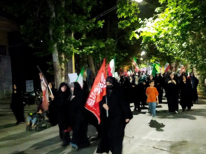 تصاویر| نودمین شب حماسه حضور نطنزی ها در خیابان‌ها و میدان‌های شهر