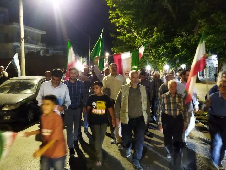 تصاویر| نودمین شب حماسه حضور نطنزی ها در خیابان‌ها و میدان‌های شهر