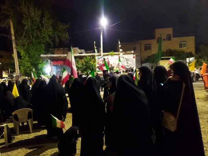 تصاویر| نودمین شب حماسه حضور نطنزی ها در خیابان‌ها و میدان‌های شهر