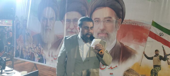 تصاویر / حضور مردم شهر اقبالیه قزوین در ایستگاه شب نود