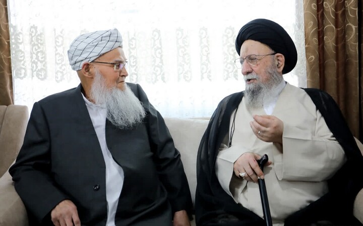 تصاویر/ دیدار عیدانه آیت الله نورمفیدی با علمای اهل سنت شرق گلستان