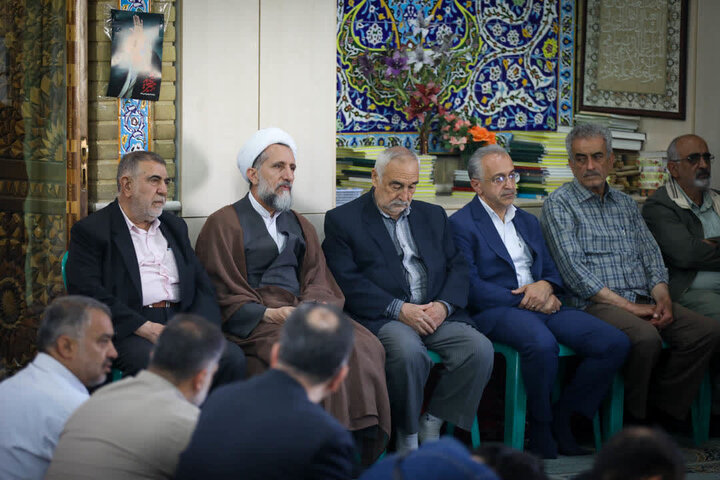 تصاویر / مراسم یادواره شهید با حضور امام جمعه قزوین