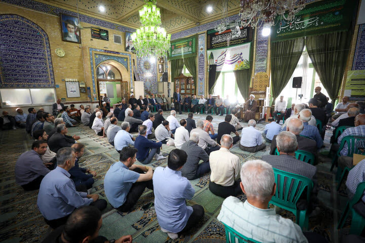 تصاویر / مراسم یادواره شهید با حضور امام جمعه قزوین