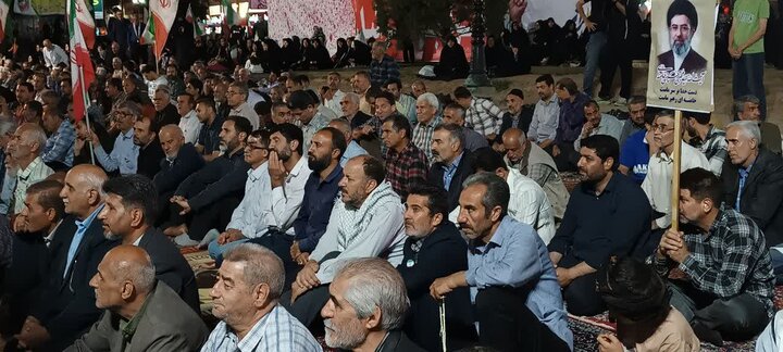 تصاویر/اقامه نماز استغاثه در ساوه