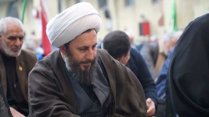 تصاویر/ اقامه نماز استغاثه به امام زمان (عج) در مصلای امام خمینی خوی