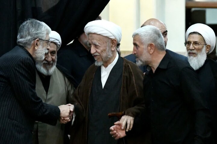 تصاویر/ دومین روز مراسم یادبود شهدای خانواده رهبر شهید و رهبر معظم انقلاب در حرم حضرت عبدالعظیم(ع)