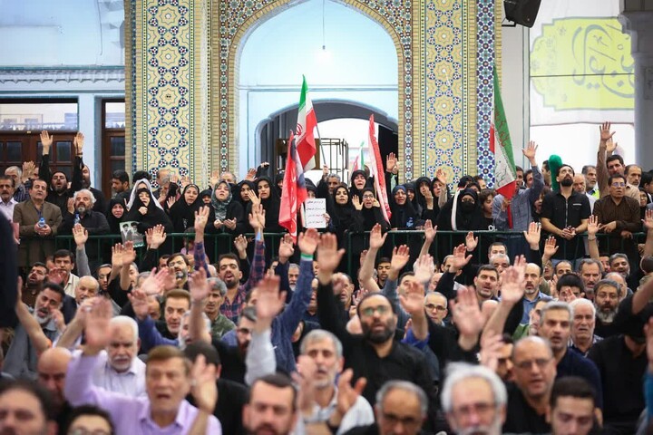 تصاویر/ دومین روز مراسم یادبود شهدای خانواده رهبر شهید و رهبر معظم انقلاب در حرم حضرت عبدالعظیم(ع)