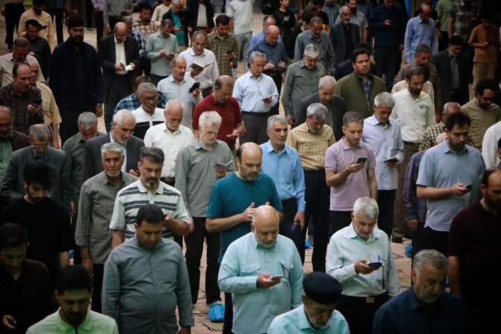 تصاویر/اقامه نماز استغاثه در خمین