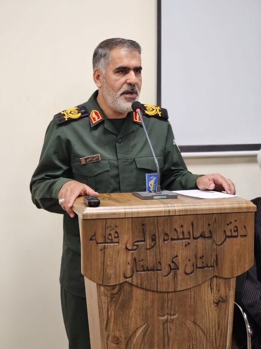 تصاویر/ برگزاری نشست ستاد هفته ولایت در کردستان