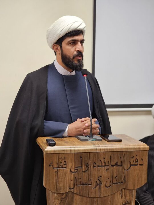 تصاویر/ برگزاری نشست ستاد هفته ولایت در کردستان