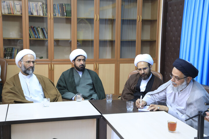دست اندرکاران دومین اجلاسیه شهدای شهرستان سربیشه