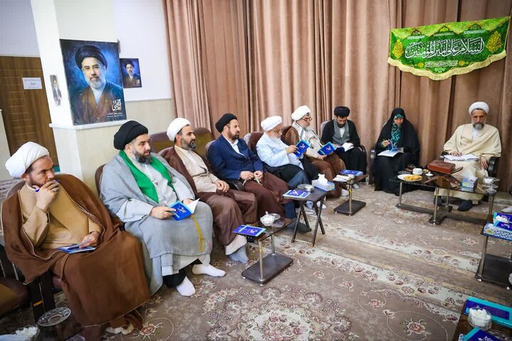 تصاویر / گردهمایی ائمه جمعه استان قزوین در دفتر امام جمعه شهر الوند