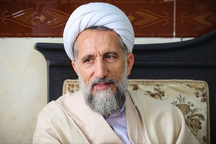 تصاویر / دیدار  امام جمعه قزوین با خانواده شهید عطاءالله محمدی