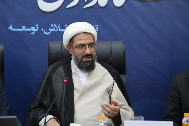 تصاویر / جلسه شورای اقامه نماز و سیاستگذاری مهدویت استان همدان