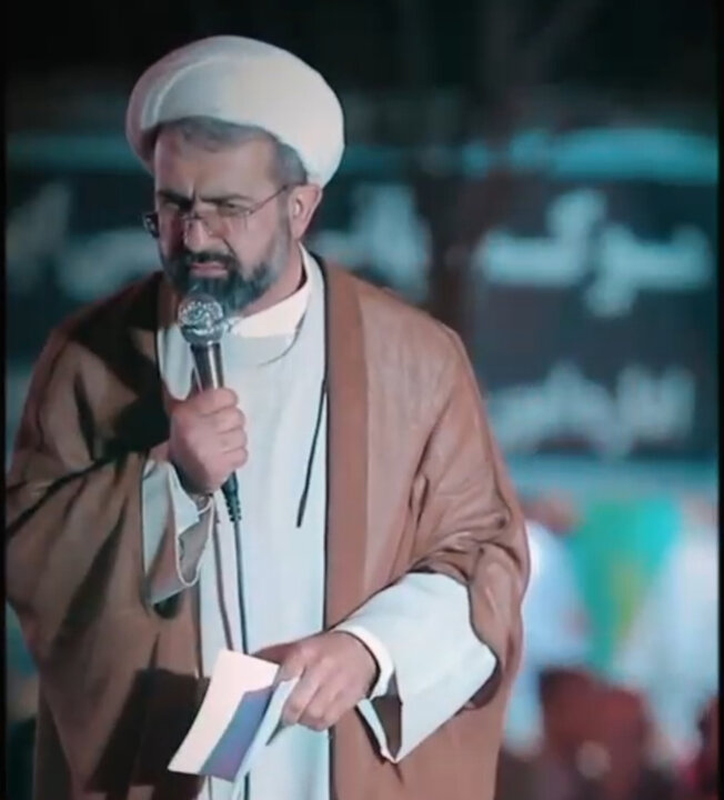 فیلم| سخنرانی مسئول دفتر نمایندگی ولی فقیه در دانشگاه آزاد استان کهگیلویه و بویراحمد به زبان لری