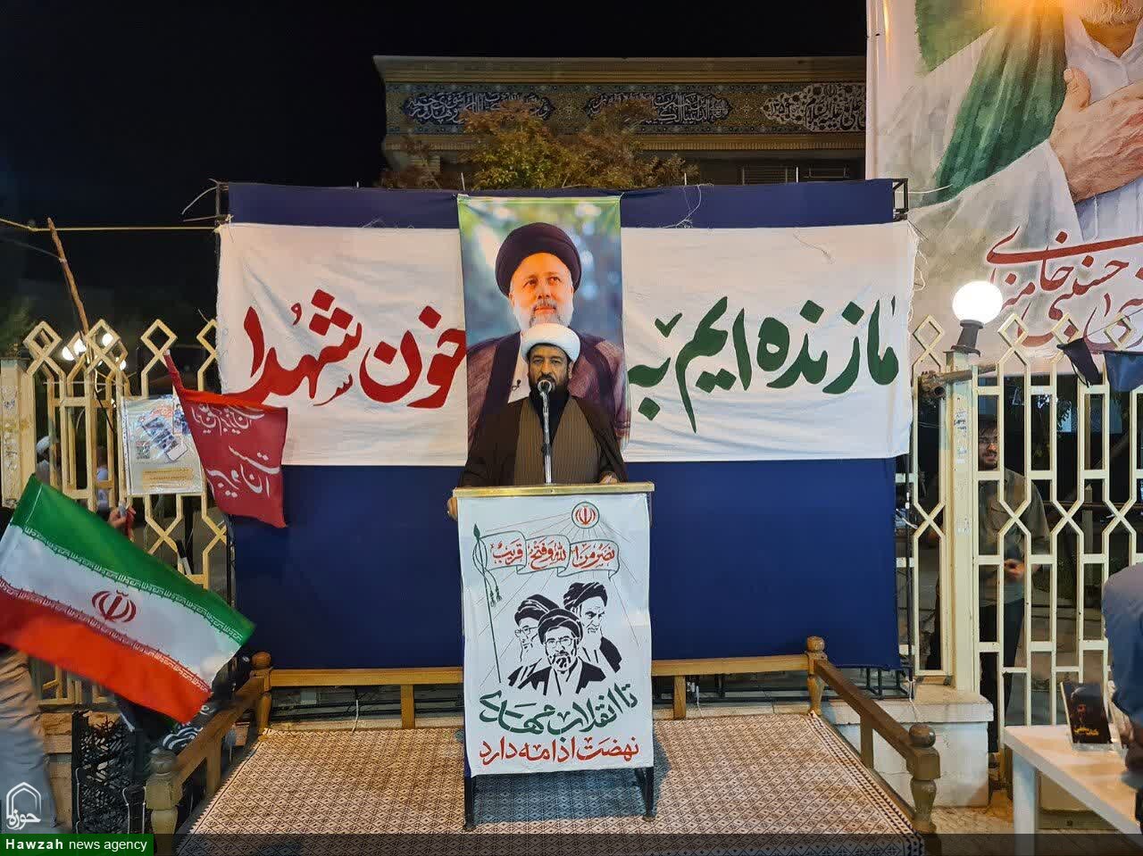 مکتب امام خمینی(ره) بر سه رکن عقلانیت، معنویت و عدالت استوار بود