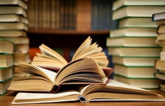 ازسرگیری فعالیت نمایشگاه دائمی کتاب حوزه در مدرسه دارالشفاء قم