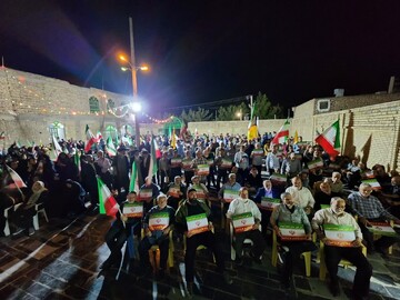 تصاویر/ نود و یکمین شب حماسه حضور نطنزی ها در خیابان‌ها و میدان‌های شهر
