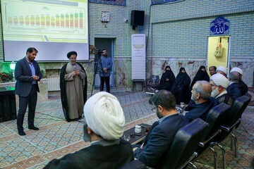 شرکت در مراسم تشییع پیکر رهبر شهید مصداق جهاد و دفاع از ارزشهای دینی است 