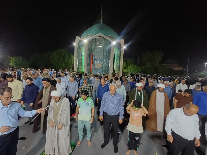 تصاویر/ نماز استغاثه به امام زمان(عج) در عالیشهر