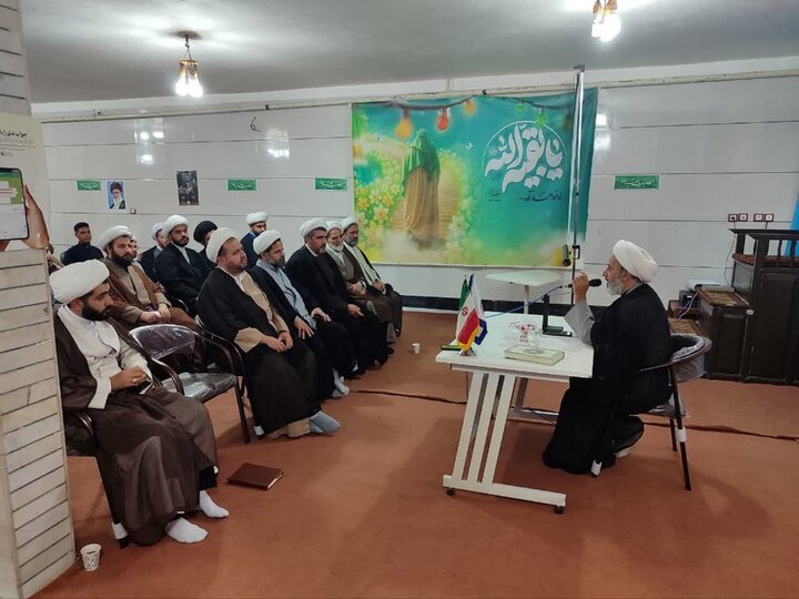 تصاویر/ برگزاری کارگاه تخصصی فن رثا و روضه‌خوانی در خوی