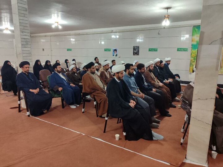 تصاویر/ برگزاری کارگاه تخصصی فن رثا و روضه‌خوانی در خوی