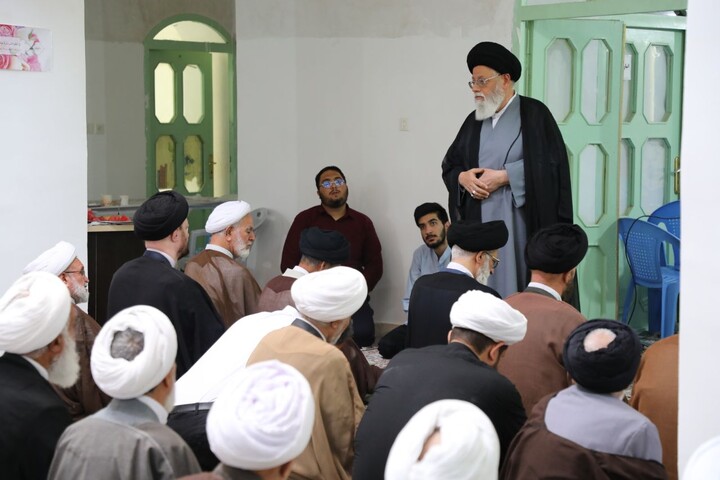 تصاویر/ گردهمایی ائمه جمعه در مدرسه علمیه شهید صدوقی طزرجان