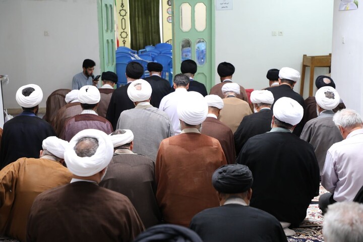تصاویر/ گردهمایی ائمه جمعه در مدرسه علمیه شهید صدوقی طزرجان