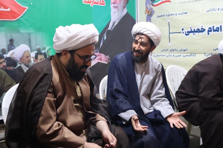 تصاویر/ استمرار فعالیت موکب مدرسه علمیه امام خمینی (ره) ارومیه