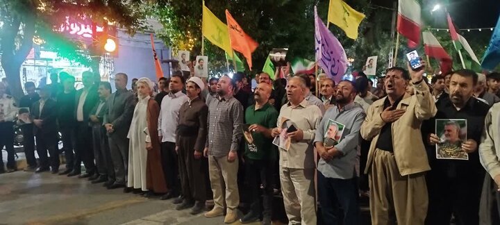 تصاویر/  شهرستان بوکان در نود و یکمین شب: شعارهای انقلابی و دست‌نوشته‌های ولایی در دفاع از نیروهای مسلح