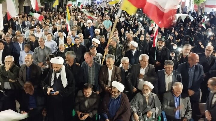 تصاویر/  نود و یک شب، نود و یک حماسه؛ تجدید بیعت مردم شهرستان میاندوآب با رهبری در شامگاه شنبه