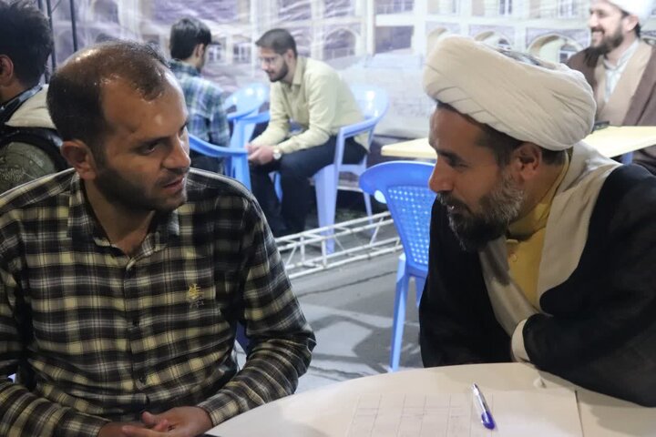 تصاویر/ استمرار خدمت رسانی موکب مدرسه علمیه قرآنی قائد شهید امام خامنه‌ای ارومیه