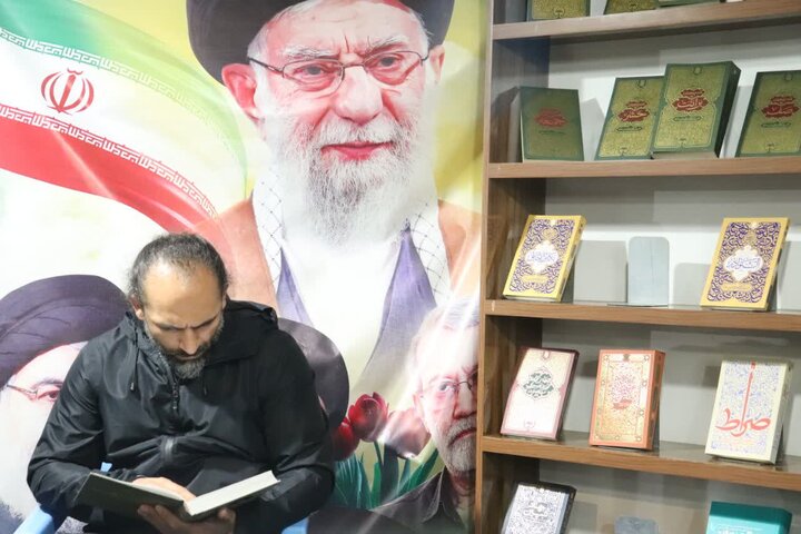 تصاویر/ استمرار خدمت رسانی موکب مدرسه علمیه قرآنی قائد شهید امام خامنه‌ای ارومیه