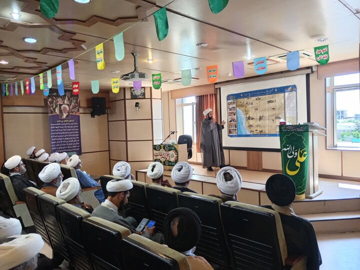تصاویر/ نشست علمی و توانمندسازی مبلغین غدیر در آمل