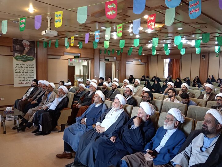 تصاویر/ نشست علمی و توانمندسازی مبلغین غدیر در آمل