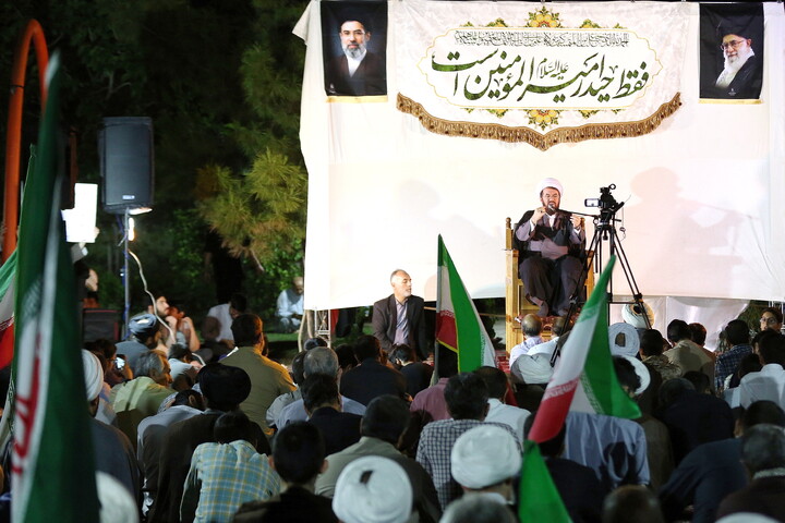 تصاویر/  تجمع مردمی بیعت با رهبر انقلاب اسلامی