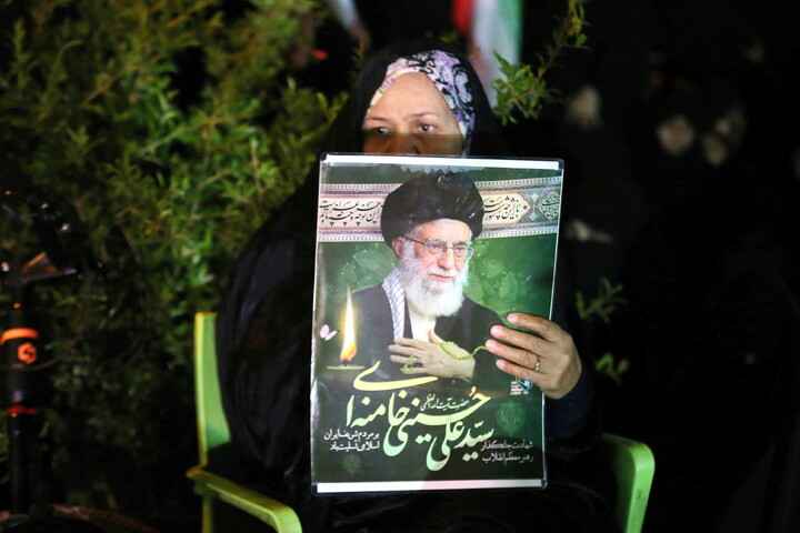 تصاویر/  تجمع مردمی بیعت با رهبر انقلاب اسلامی
