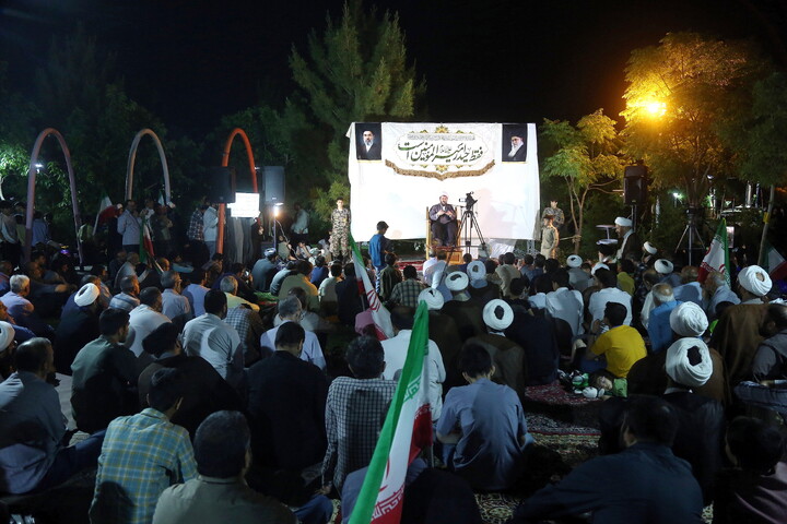 تصاویر/  تجمع مردمی بیعت با رهبر انقلاب اسلامی