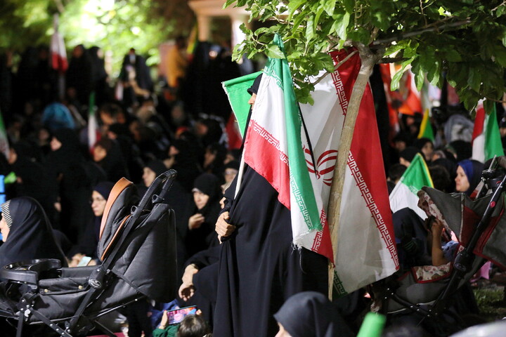تصاویر/  تجمع مردمی بیعت با رهبر انقلاب اسلامی
