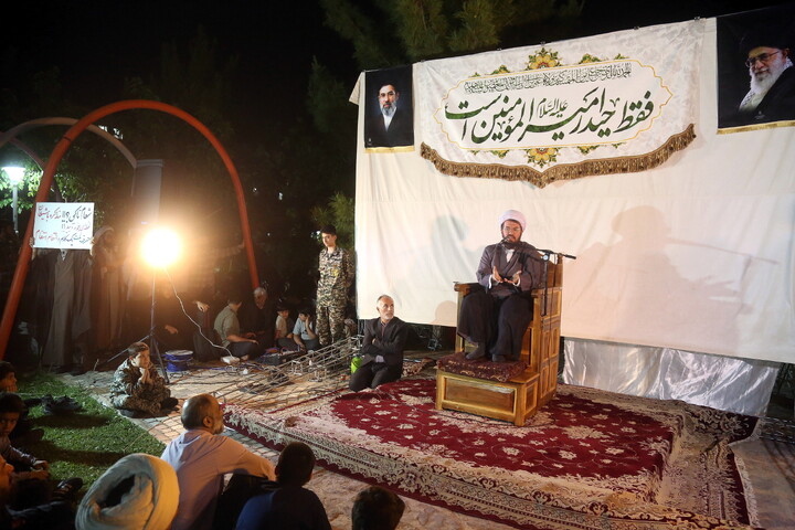تصاویر/  تجمع مردمی بیعت با رهبر انقلاب اسلامی