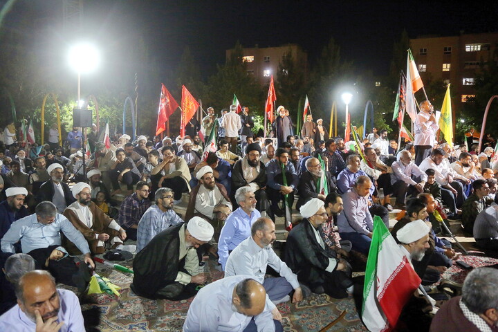 تصاویر/  تجمع مردمی بیعت با رهبر انقلاب اسلامی