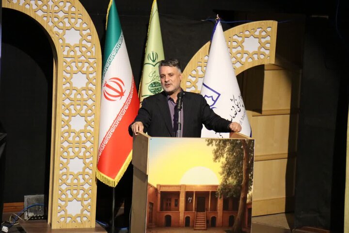تصاویر/اختتامیه بیست‌ونهمین جشنواره قرآن و عترت در خمین