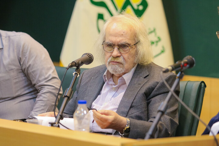 تصاویر/ هجدهمین نشست شاعرانه "مدح امیر"