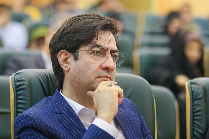 تصاویر/ هجدهمین نشست شاعرانه "مدح امیر"